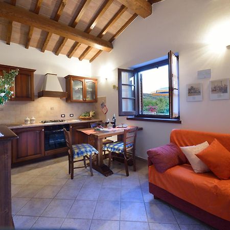 Agriturismo San Severo Passignano sul Trasimeno Rom bilde
